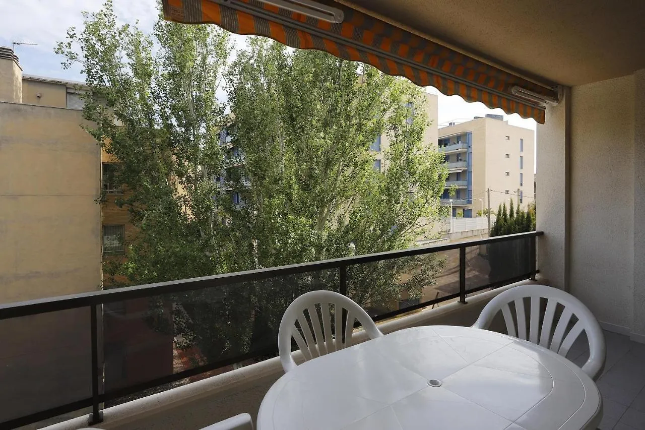 Apartmán At025 Con Piscina, Airco, A 150M De La Playa Torredembarra 0*,  Španělsko